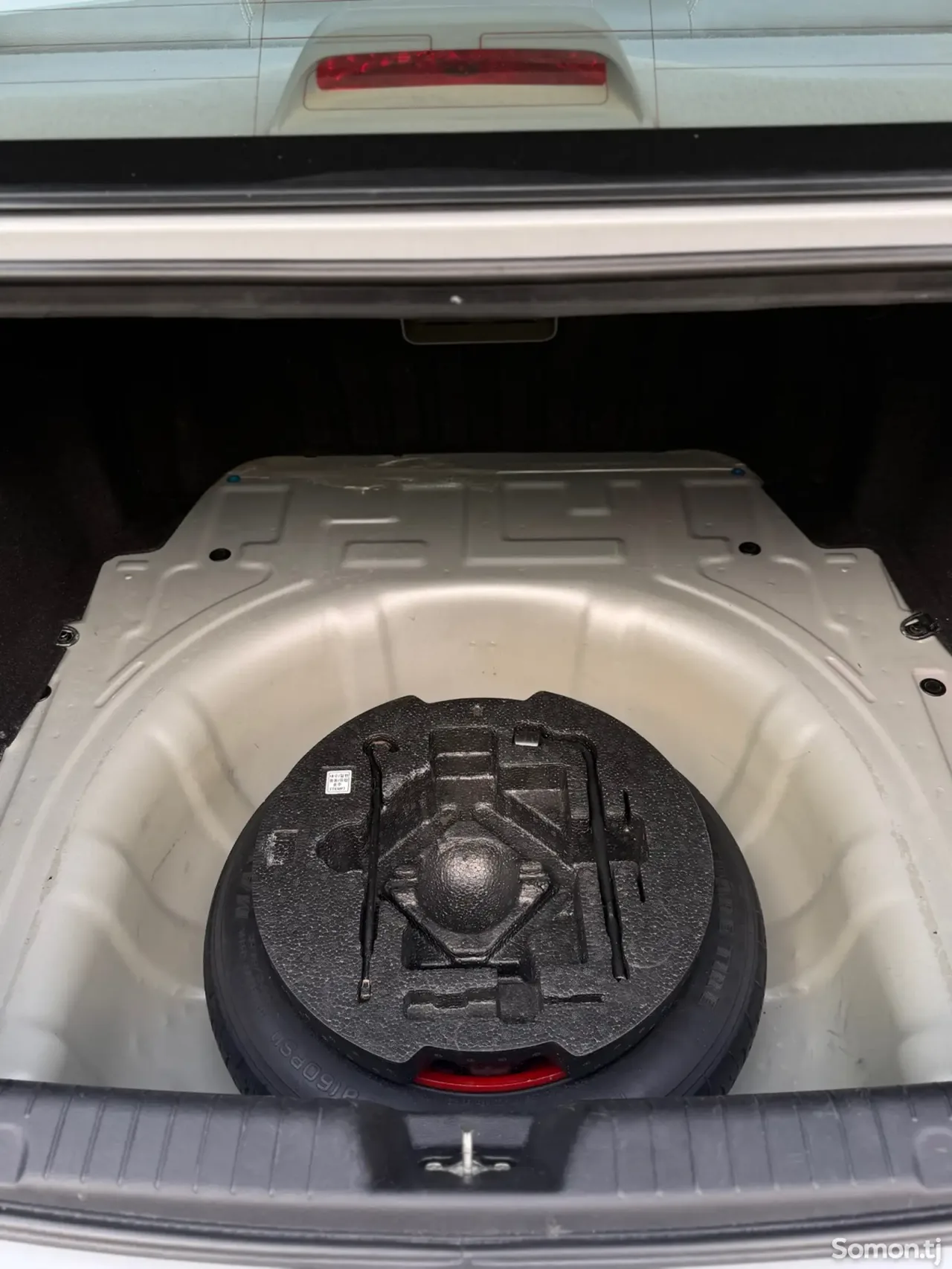 Hyundai Avante 2010 · 1.6 AT