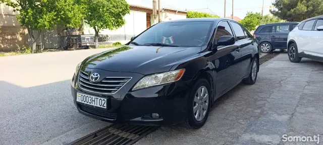 Toyota Camry 2008 · 2.4 AT