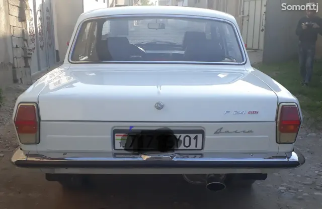 ГАЗ 24 1980 · 2.4 AT