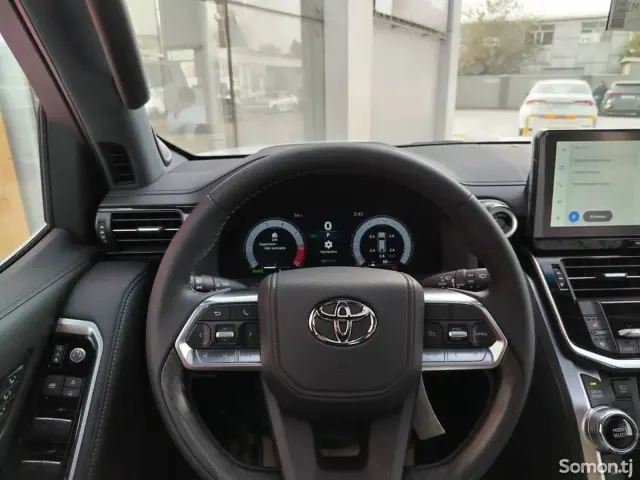 Toyota Land Cruiser 2026 · 3.5 AT