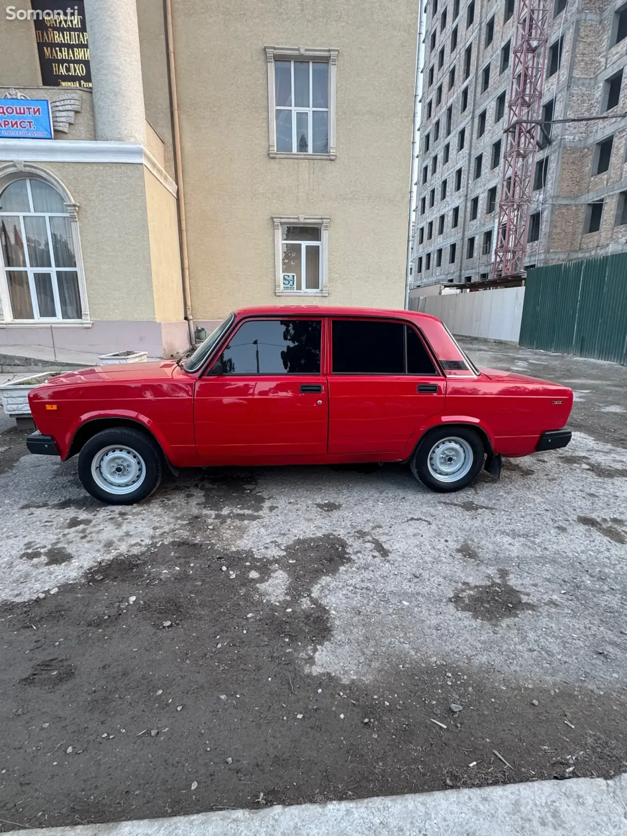 Lada (ВАЗ) 2107 1990 · 1.6 MT