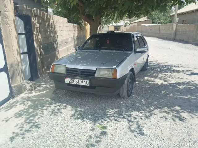 Lada (ВАЗ) 2109 2004 · 1.5 MT
