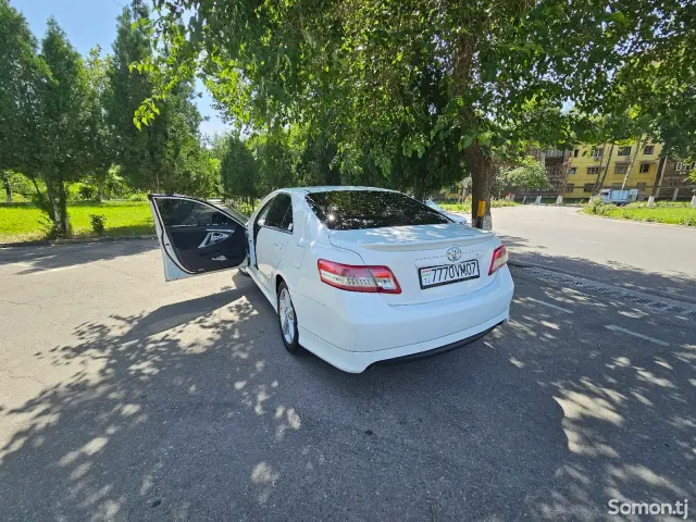 Toyota Camry 2008 · 3.5 AT