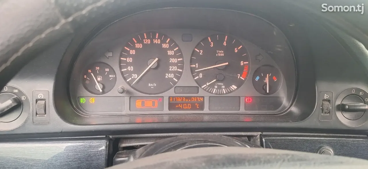 BMW 5 series 1997 · 2.5 MT