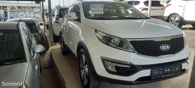 Kia Sportage 2015 · 2.0 AT