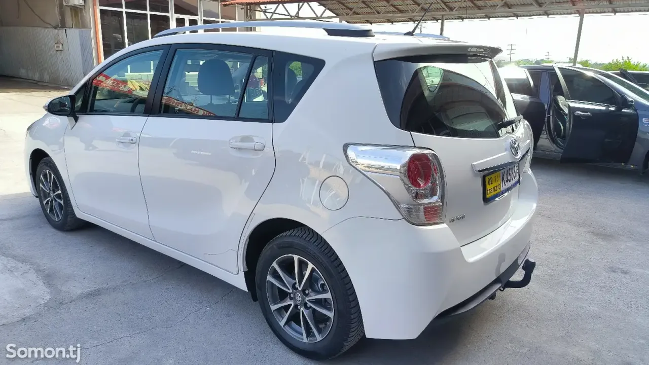 Toyota Verso 2014 · 1.8 MT