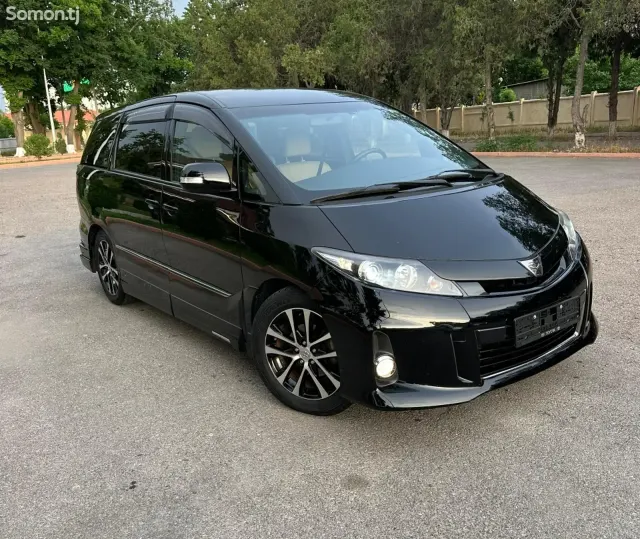 Toyota Estima 2014 · 2.4 AT