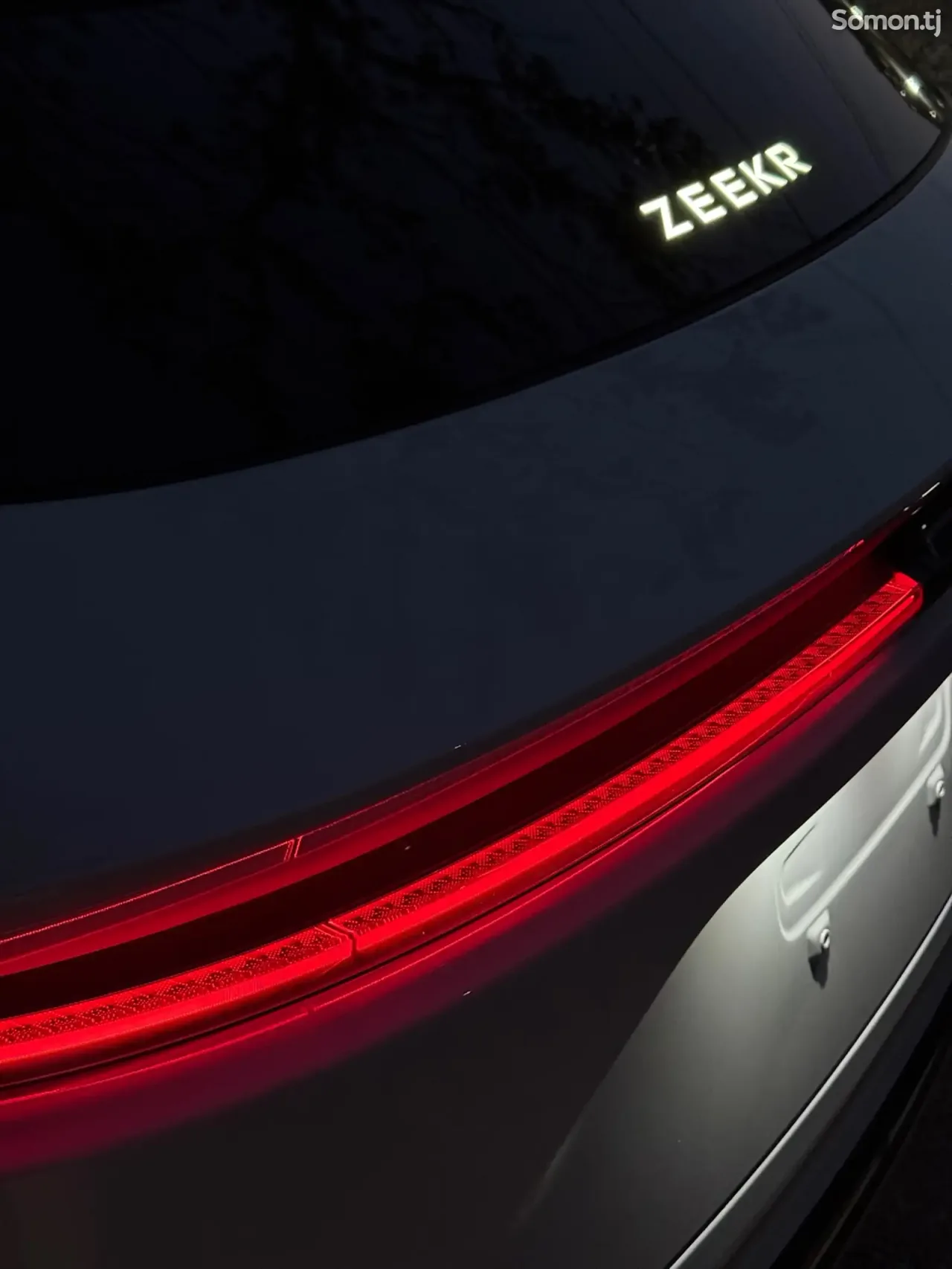 Zeekr 7X 2026 · AMT