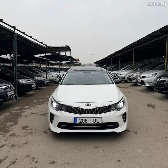 Kia K5 2016 · 1.7 AT