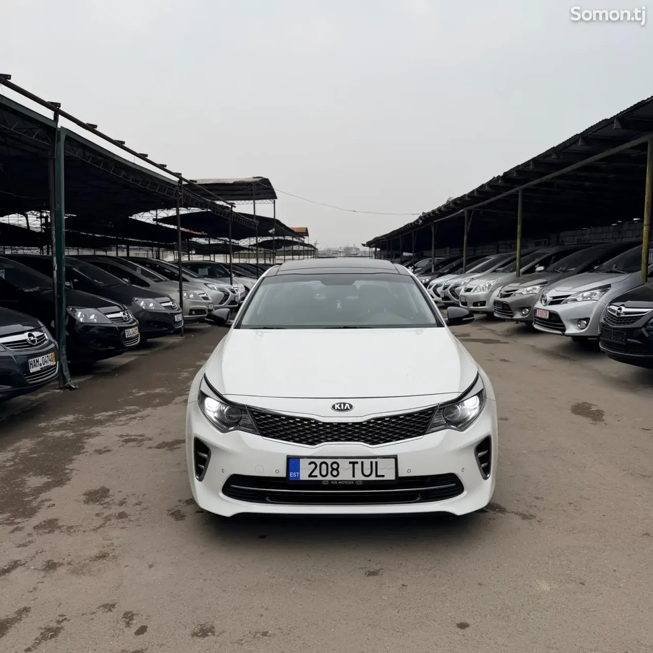 Kia K5 2016 · 1.7 AT