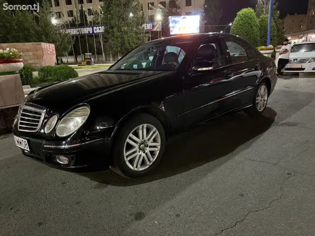 Mercedes-Benz E class 2007 · 3.5 AT