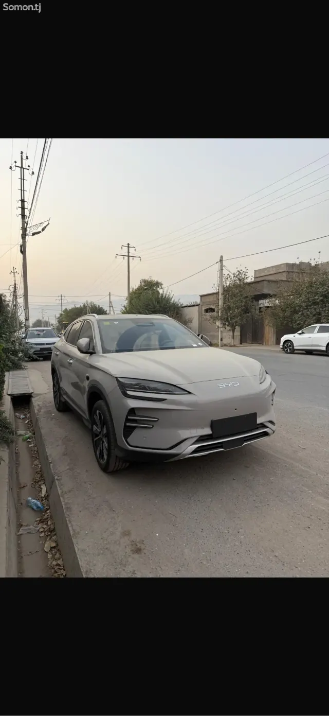 BYD Song Plus 2025 · AT