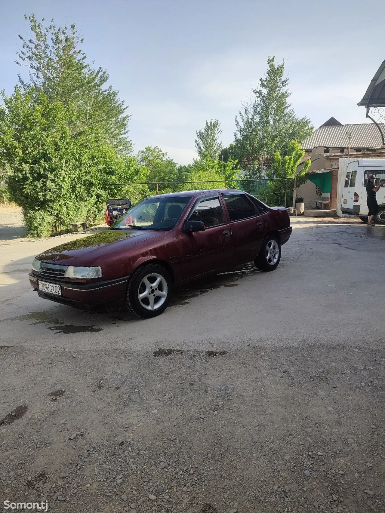 Opel Vectra A 1990 · 1.6 MT