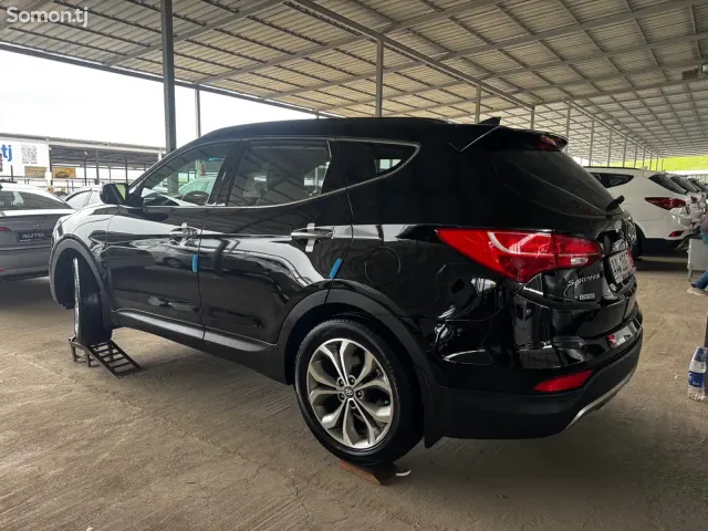 Hyundai Santa Fe 2014 · 2.4 AT