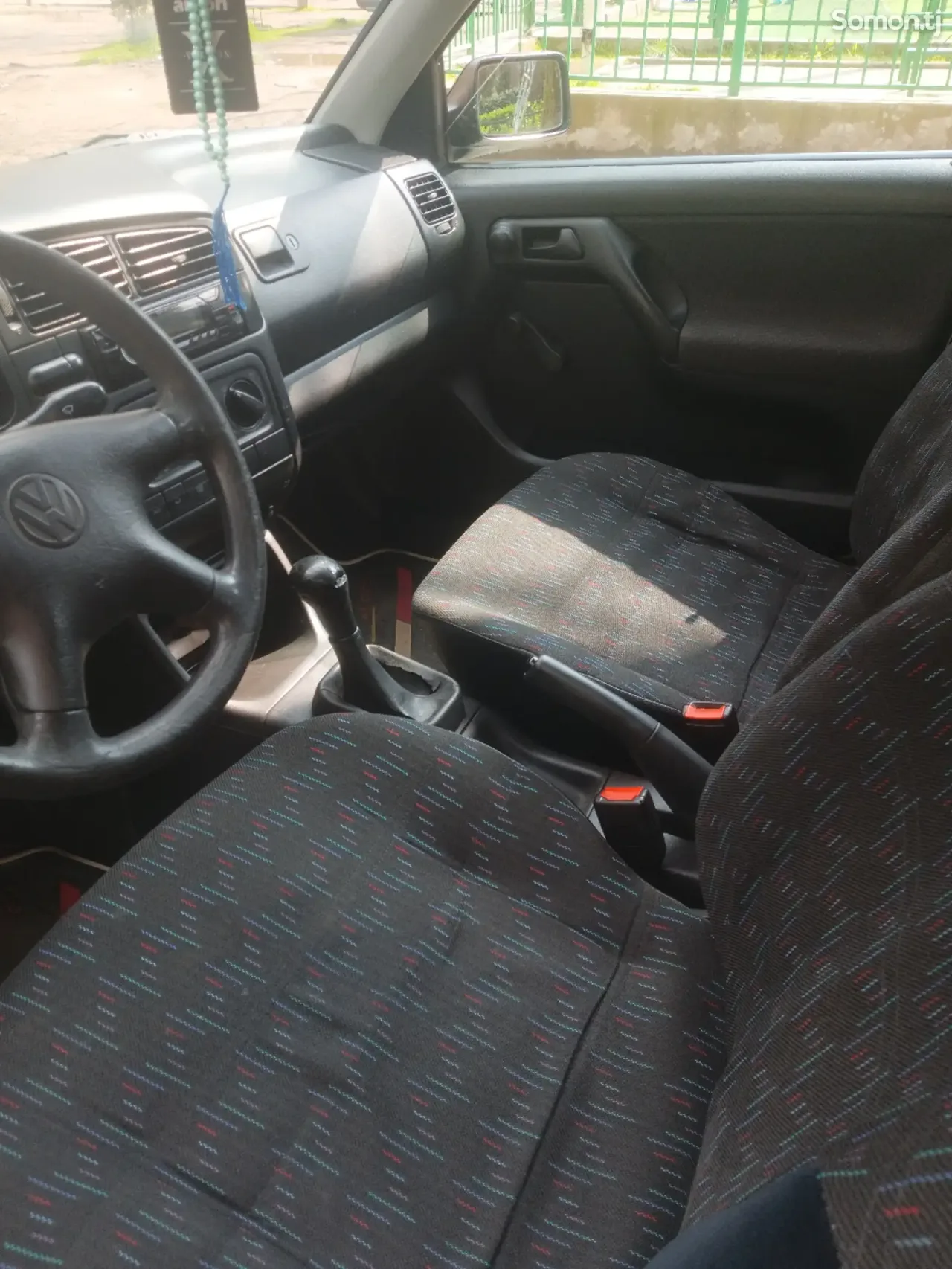Volkswagen Golf 1997 · MT
