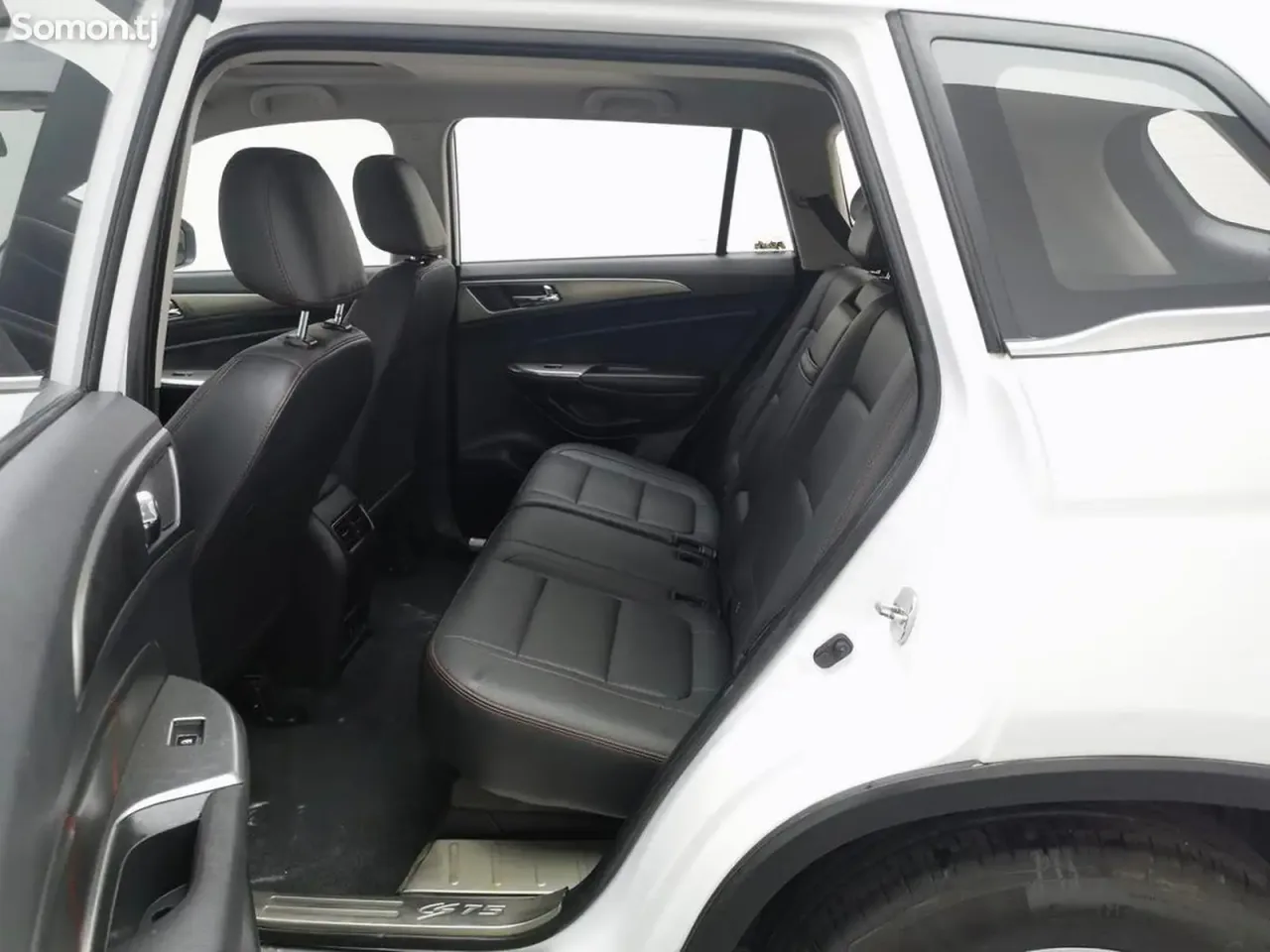 Changan CS75 2016 · AT