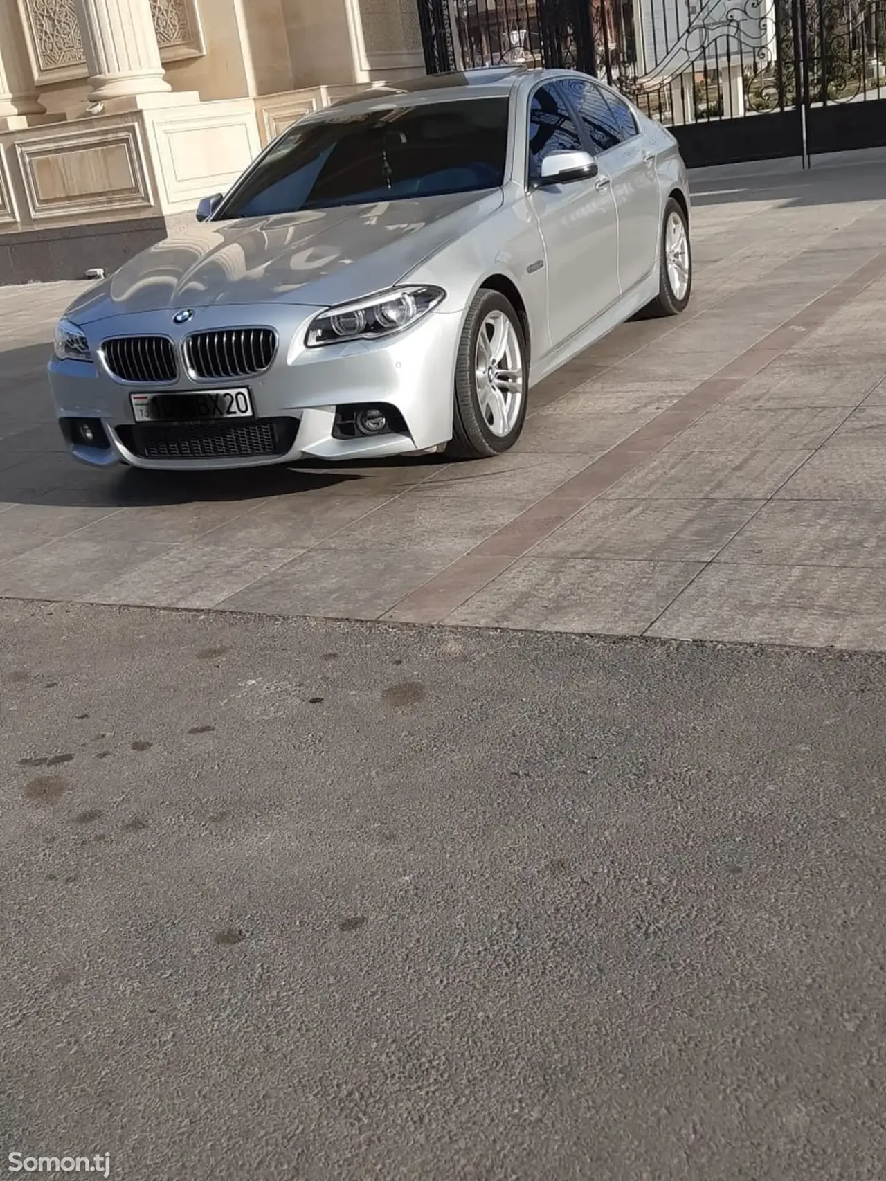 BMW 5 series 2014 · 2.0 AT