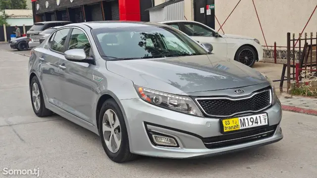 Kia Optima 2015 · 2.4 AT