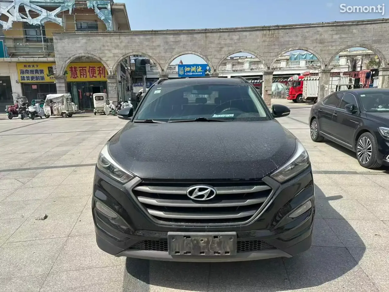 Hyundai Tucson 2015 · 1.6 AT
