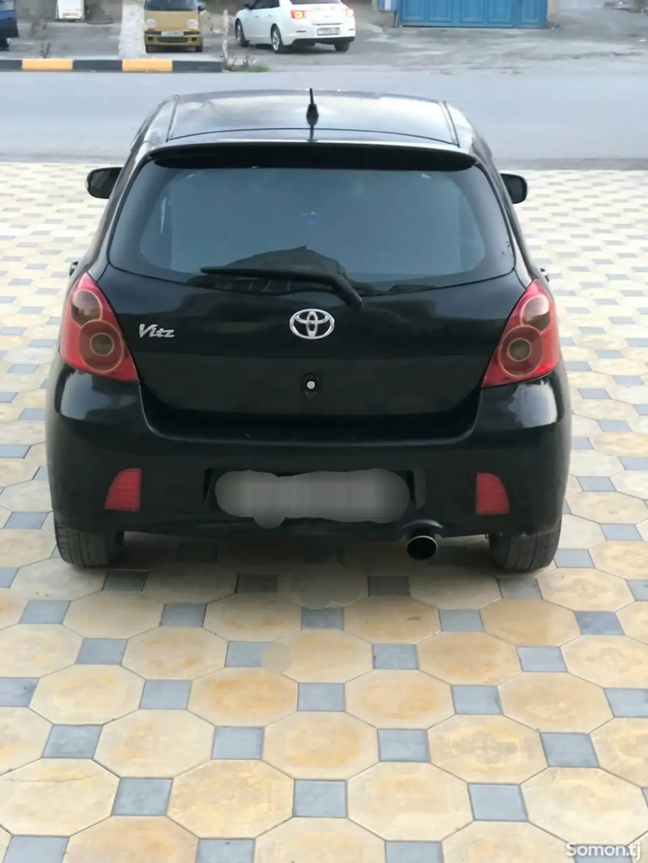 Toyota Vitz 2008 · 1.3 AT