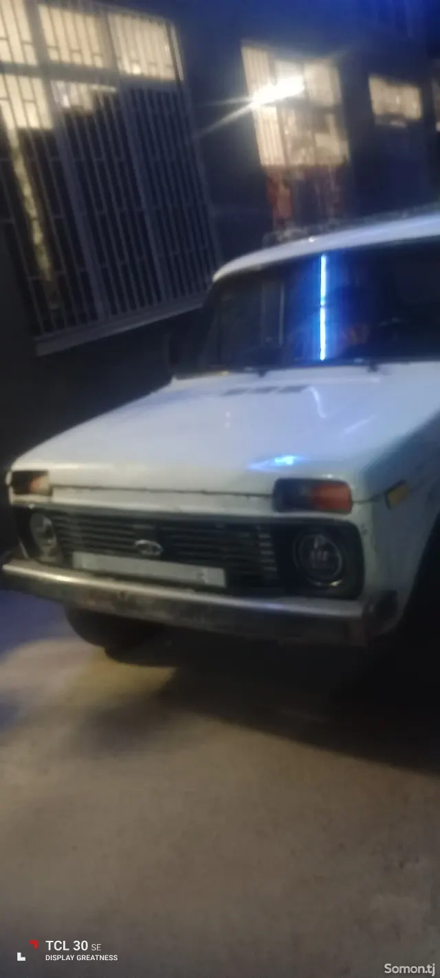 Lada (ВАЗ) Нива 1987 · 0.6 MT