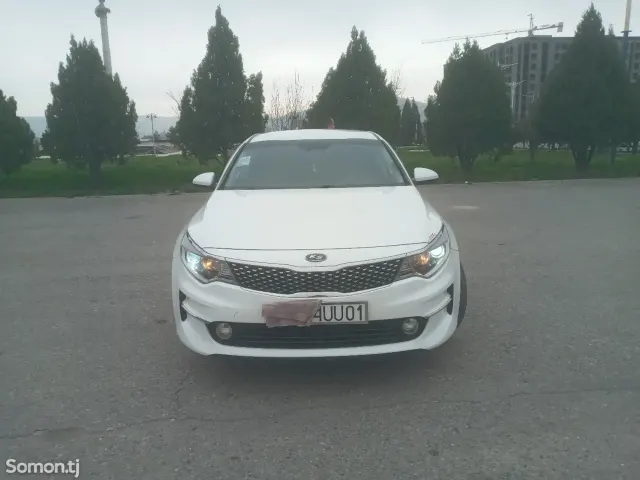Kia K5 2016 · 1.7 AT