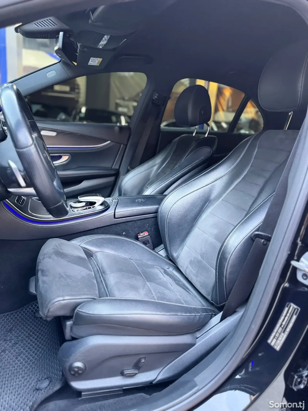 Mercedes-Benz E class 2020 · 2.2 AT