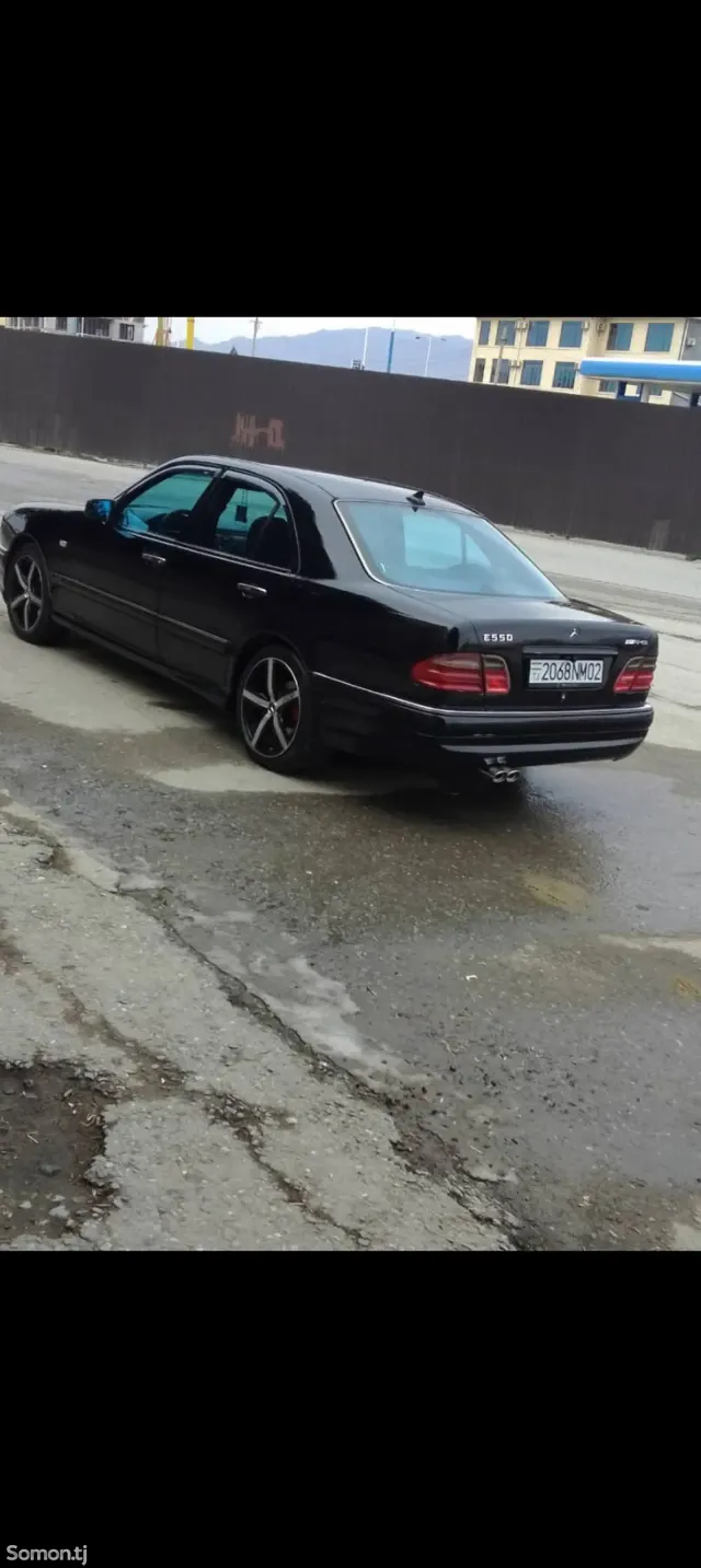 Mercedes-Benz E class 1997 · 2.0 AT