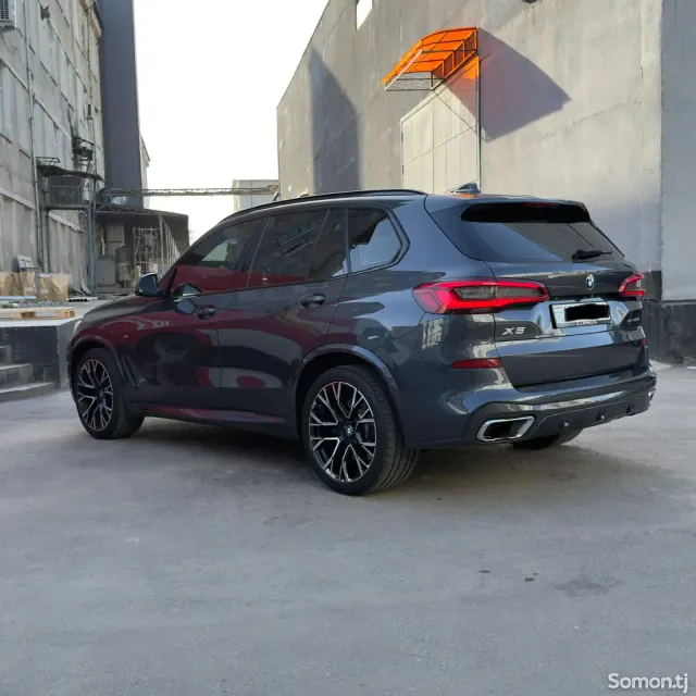 BMW X5 2019 · 3.0 AT
