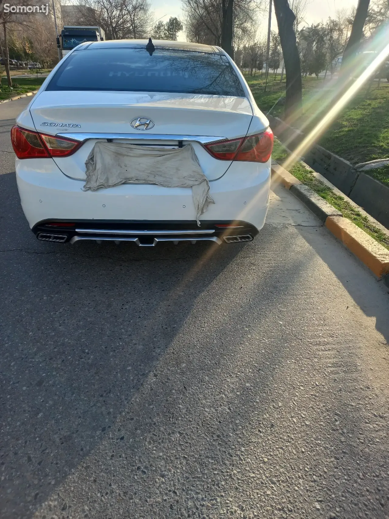 Hyundai Sonata 2011 · 2.0 AT