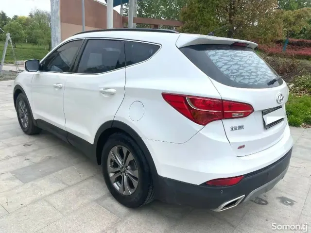 Hyundai Santa Fe 2014 · 2.4 AT