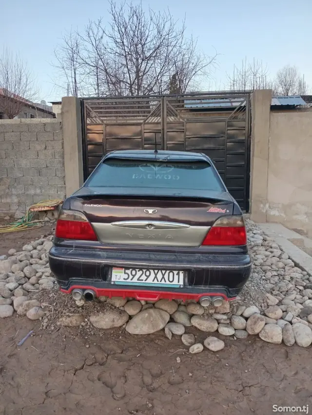 Daewoo Nexia 1995 · 1.6 MT