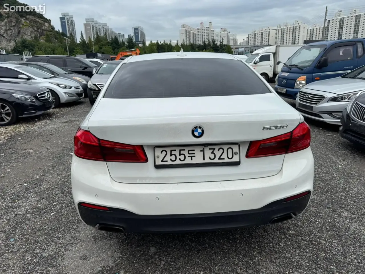 BMW 5 series 2017 · 2.0 AT