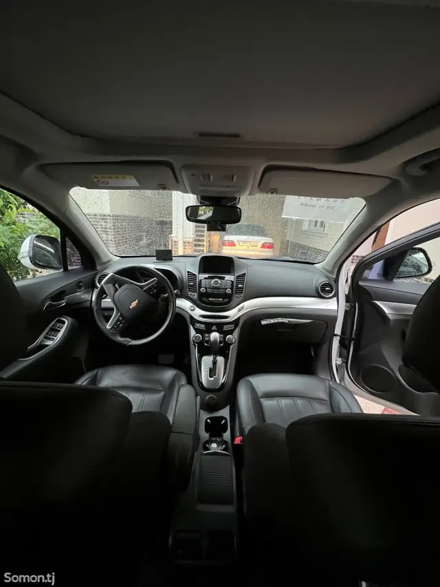 Chevrolet Orlando 2015 · 2.0 AT