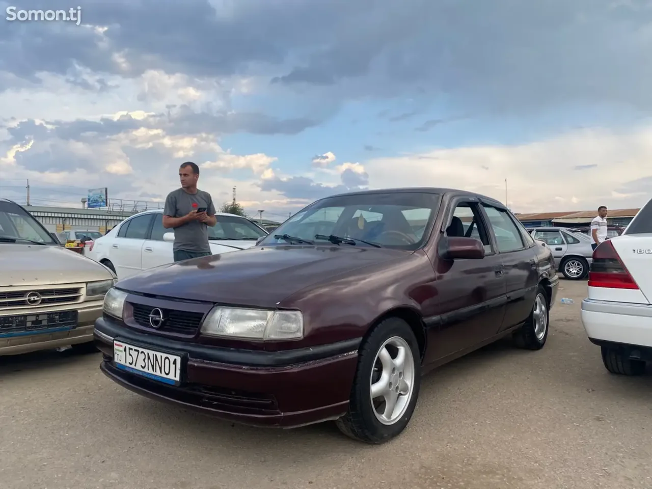 Opel Vectra A 1995 · 1.6 MT
