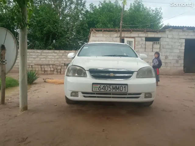 Chevrolet Lacetti 2008 · 1.6 MT