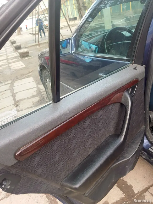 Mercedes-Benz C class 1996 · 1.8 AT