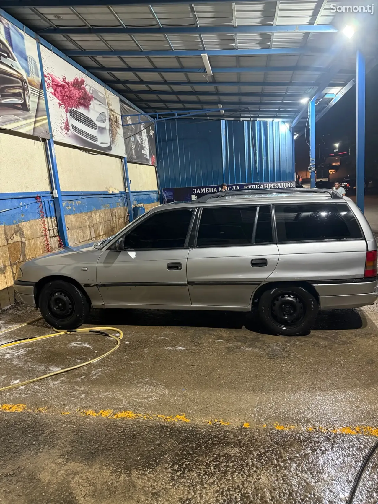 Opel Astra F 1995 · 1.6 MT
