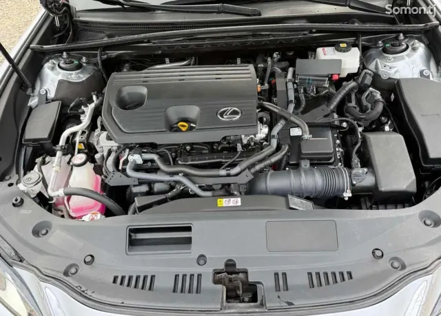 Lexus ES series 2024 · 3.0 AT