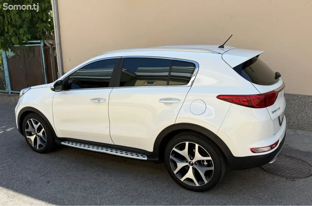 Kia Sportage 2015 · 2.0 AT