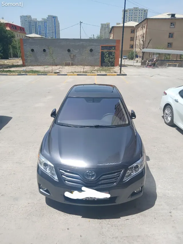 Toyota Camry 2011 · 2.5 AT