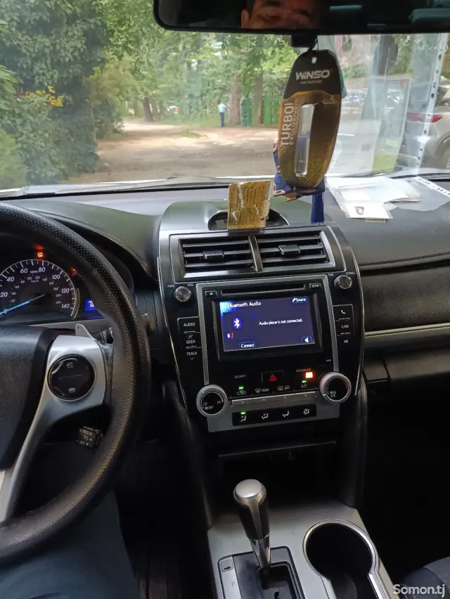 Toyota Camry 2013 · 2.5 AT