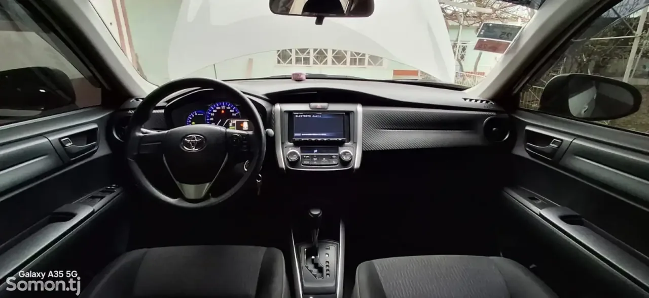 Toyota Fielder 2020 · 1.8 AT