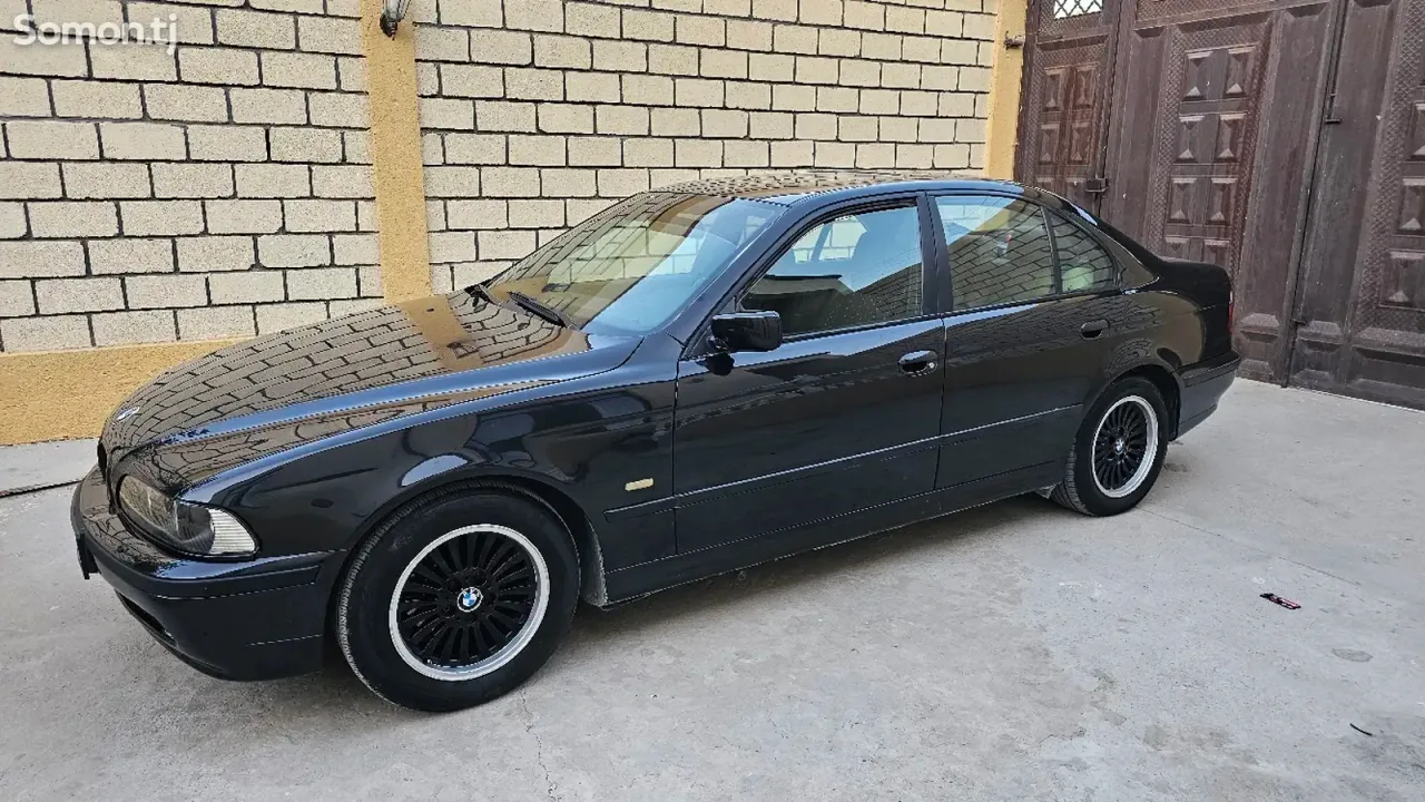 BMW 5 series 2000 · 2.4 AT