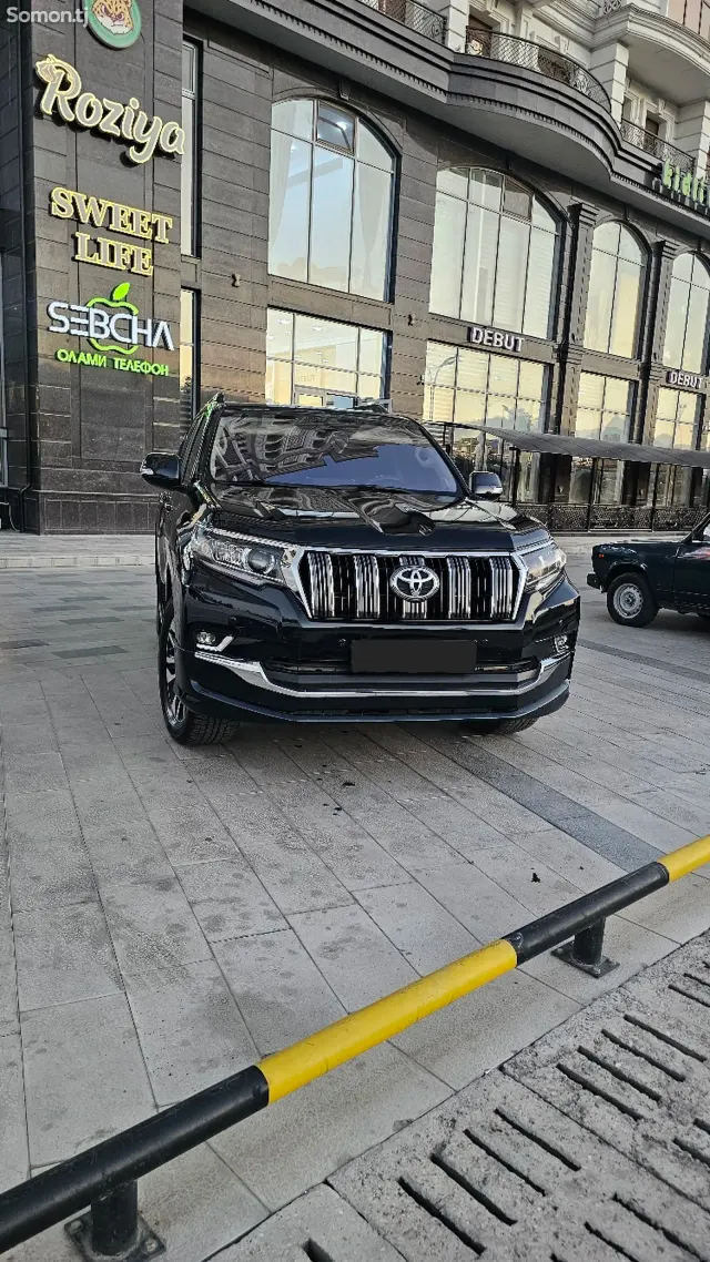 Toyota Land Cruiser Prado 2011 · 3.0 AT