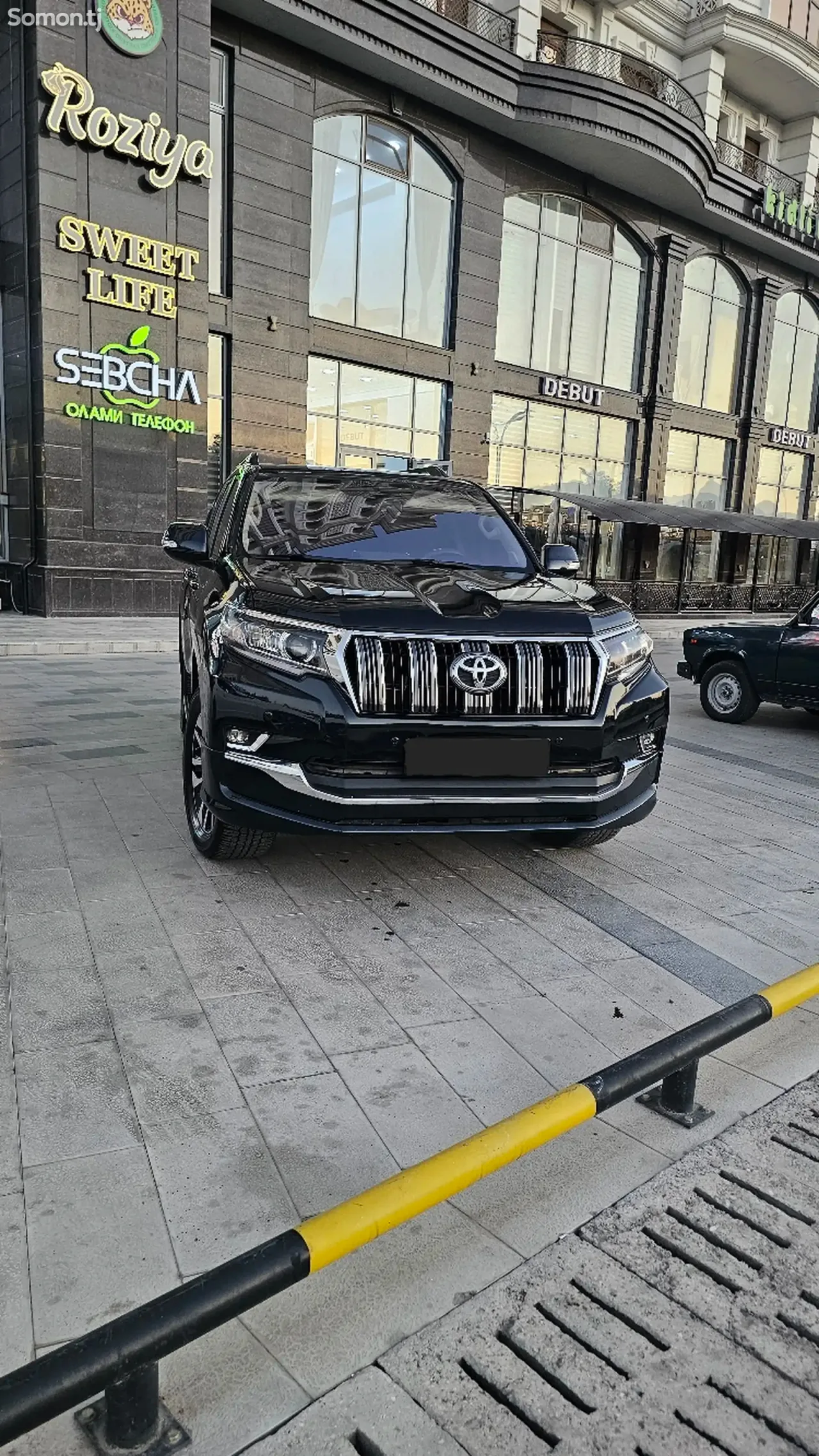 Toyota Land Cruiser Prado 2011 · 3.0 AT