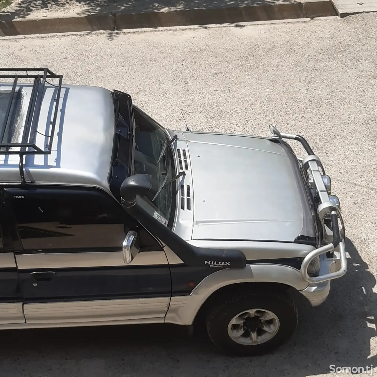 Mitsubishi Pajero 1996 · 2.9 MT