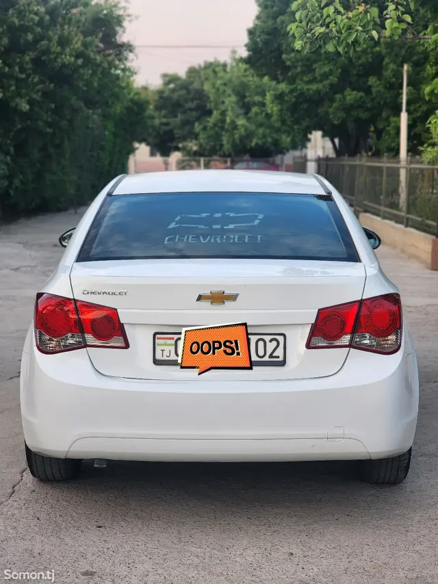Chevrolet Cruze 2009 · 1.8 MT