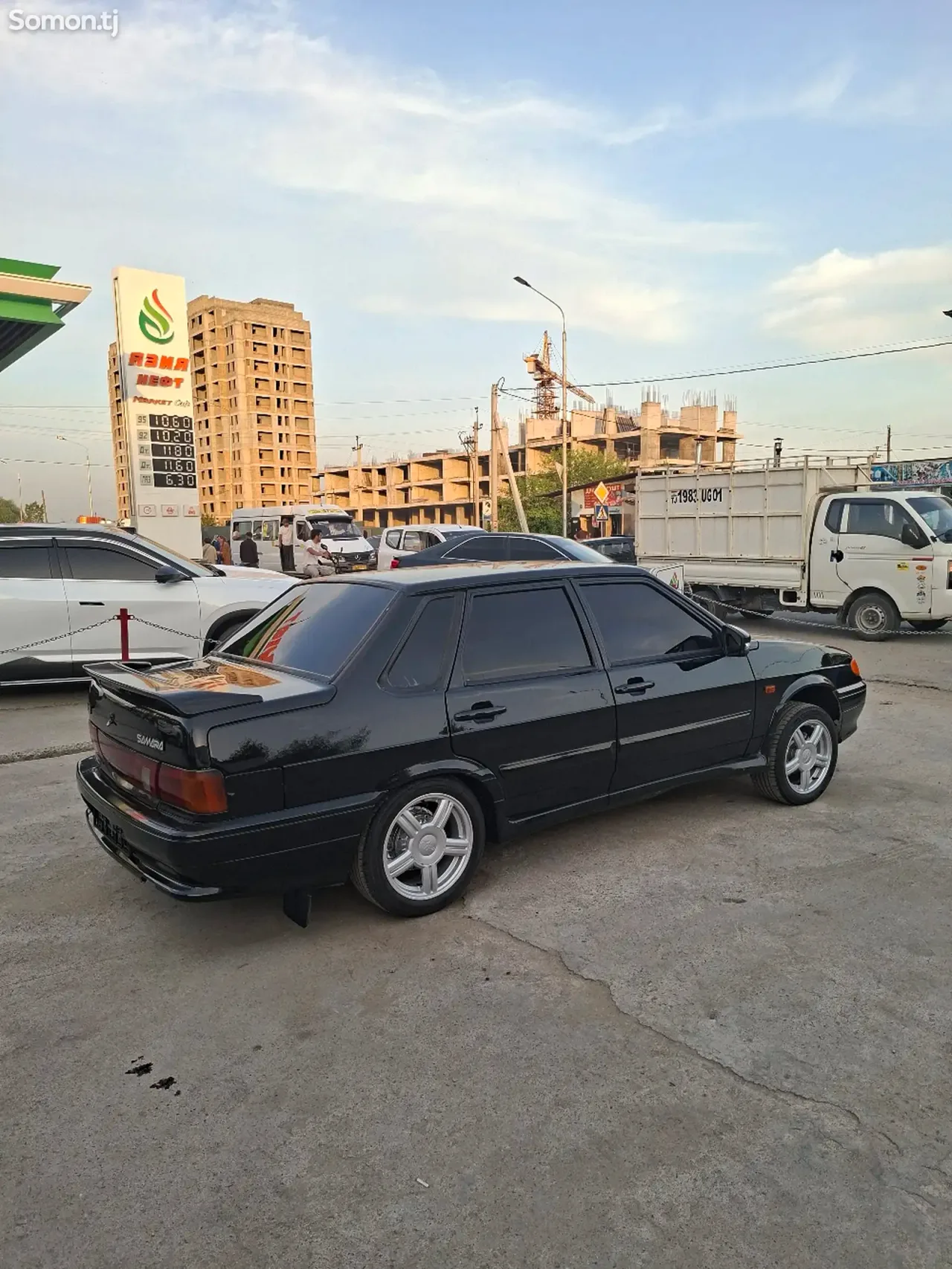 Lada (ВАЗ) 2115 2011 · 1.7 MT