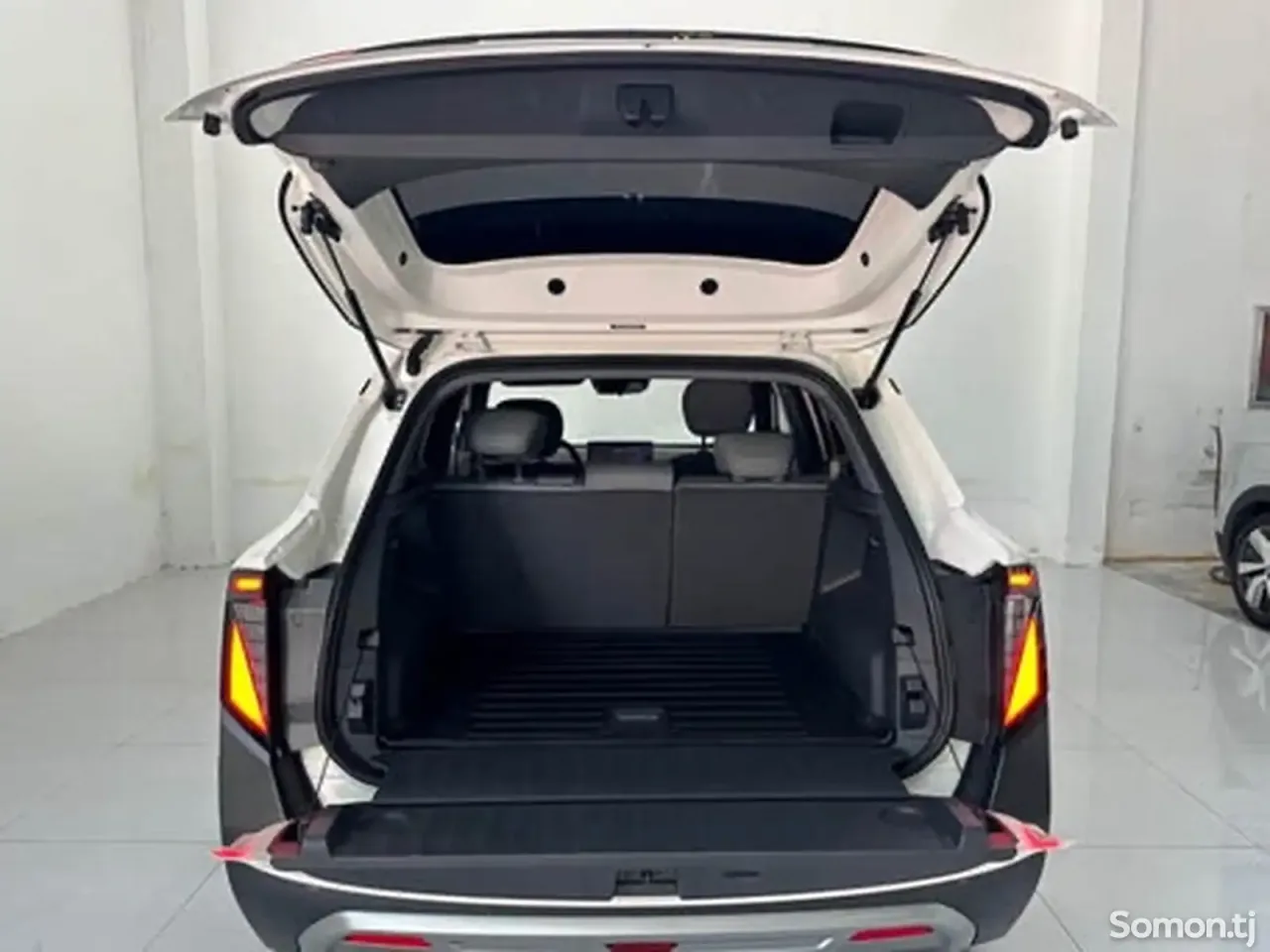 Dongfeng L7 2025 · AT